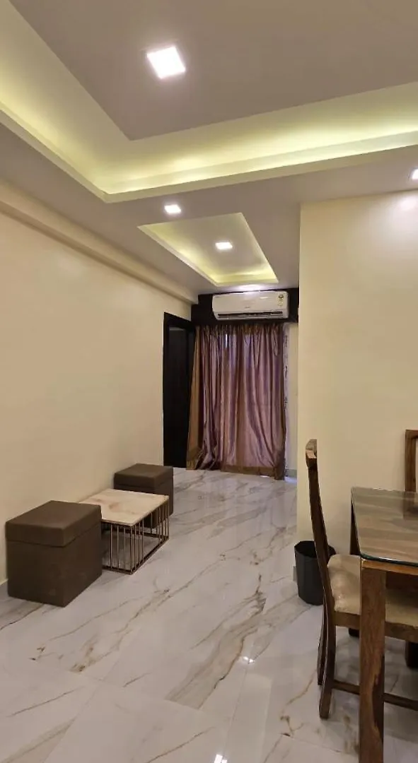 Live Love Laugh Homestays Benares Appartement
